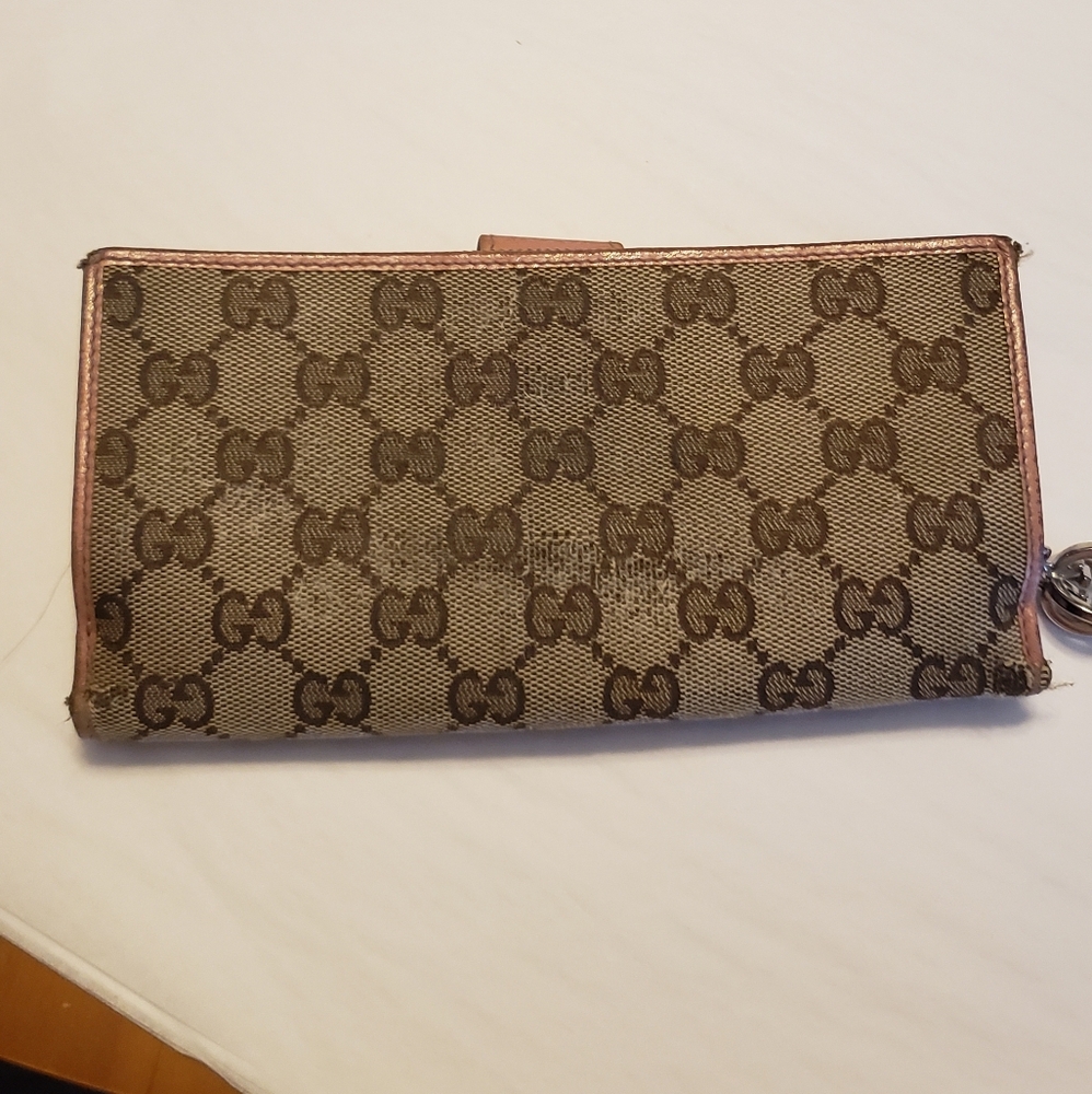 Vintage GUCCI Monogram Leather Wallet PINK INSIDE Silver 3D Zipper PULL - Picture 6 of 12
